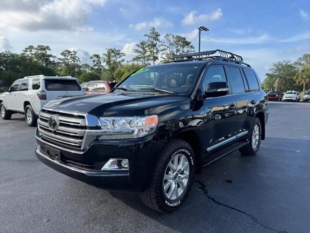 2019 Toyota Land Cruiser V8