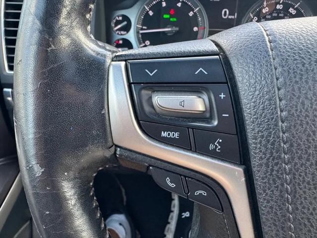 2019 Toyota Land Cruiser V8