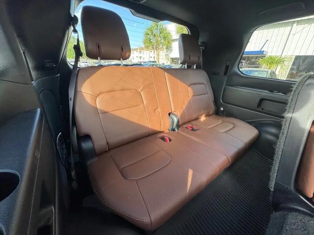 2019 Toyota Land Cruiser V8