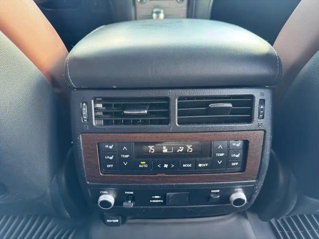 2019 Toyota Land Cruiser V8