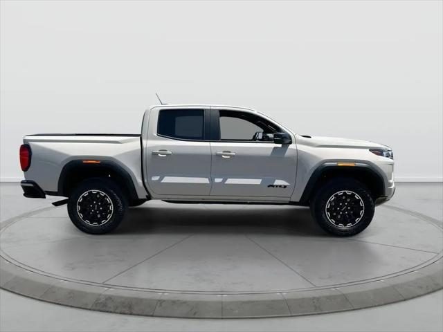 2026 GMC Canyon AT4, 4WD