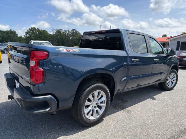 2021 Chevrolet Silverado 1500 4WD Crew Cab Short Bed Custom