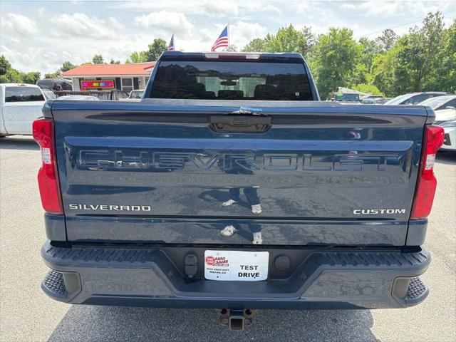2021 Chevrolet Silverado 1500 4WD Crew Cab Short Bed Custom