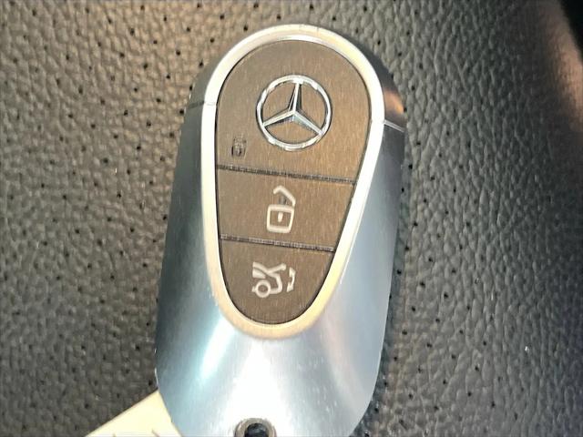 2022 Mercedes-Benz C-CLASS C 300 4MATIC Sedan