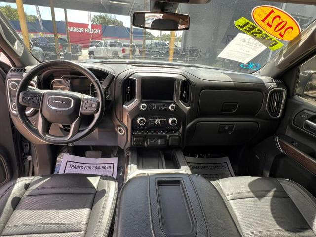 2021 GMC Sierra 1500 2WD Crew Cab Short Box Denali