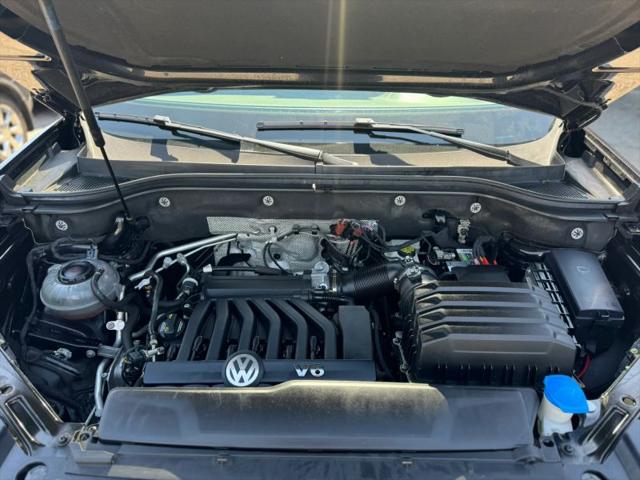 2019 Volkswagen Atlas 3.6L V6 SE w/Technology R-Line