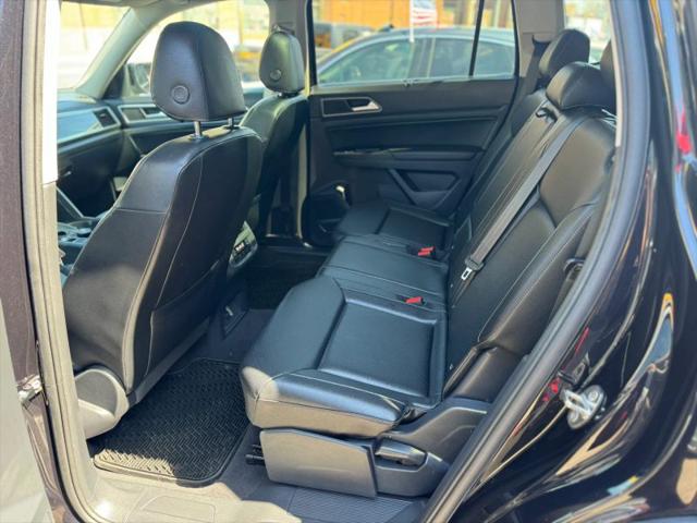 2019 Volkswagen Atlas 3.6L V6 SE w/Technology R-Line