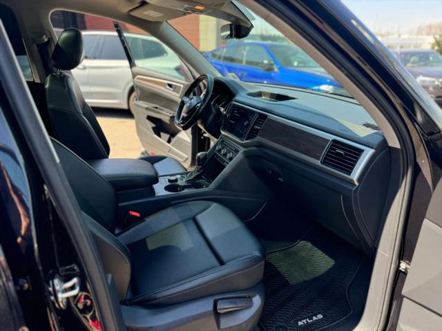 2019 Volkswagen Atlas 3.6L V6 SE w/Technology R-Line