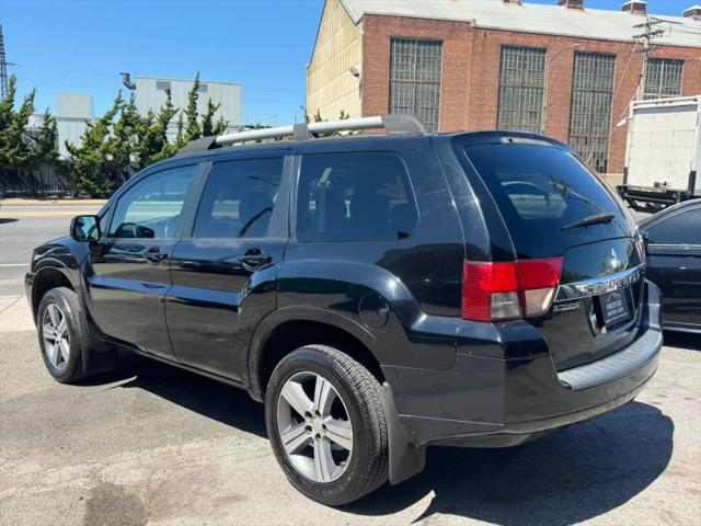 2010 Mitsubishi Endeavor SE