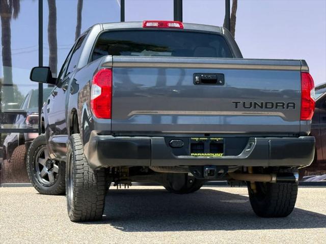 2017 Toyota Tundra SR5 5.7L V8
