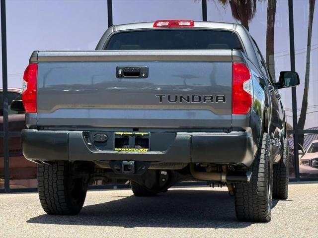 2017 Toyota Tundra SR5 5.7L V8