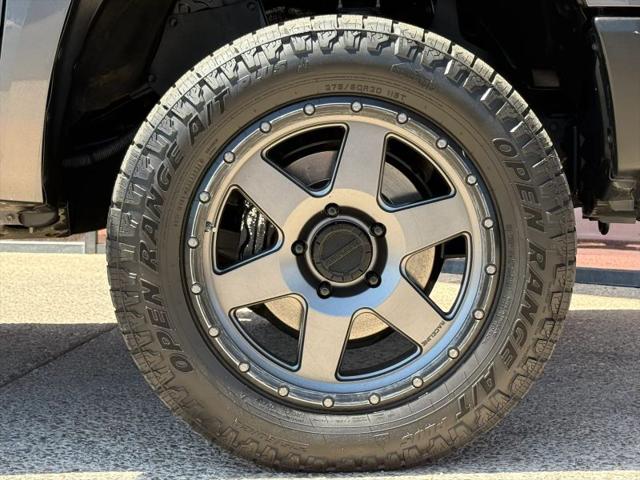 2017 Toyota Tundra SR5 5.7L V8