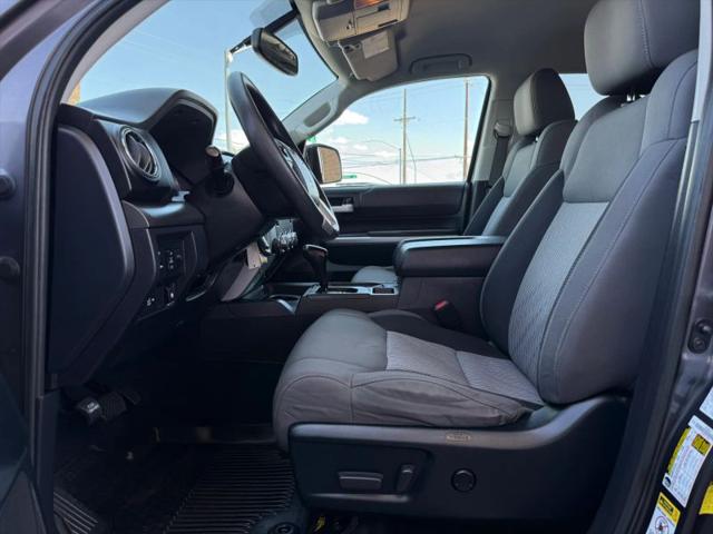 2017 Toyota Tundra SR5 5.7L V8
