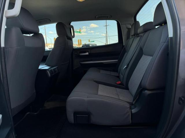 2017 Toyota Tundra SR5 5.7L V8