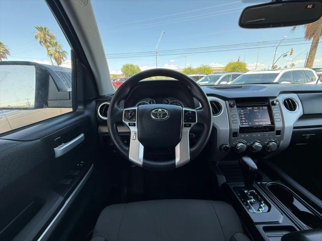 2017 Toyota Tundra SR5 5.7L V8