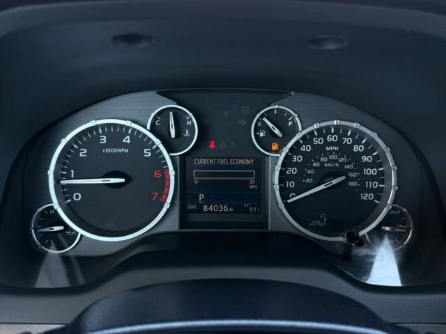 2017 Toyota Tundra SR5 5.7L V8