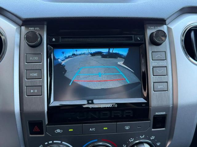 2017 Toyota Tundra SR5 5.7L V8