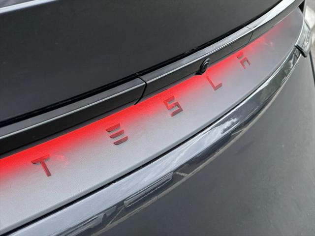 2026 Tesla Model Y Premium Rear-Wheel Drive