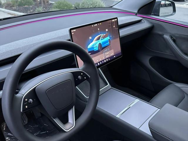 2026 Tesla Model Y Premium Rear-Wheel Drive