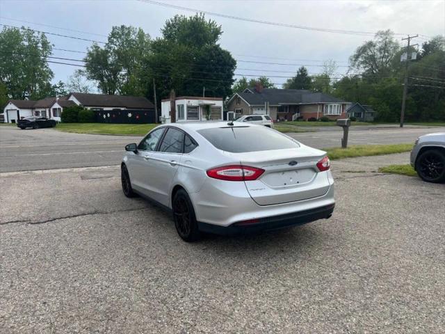 2014 Ford Fusion S