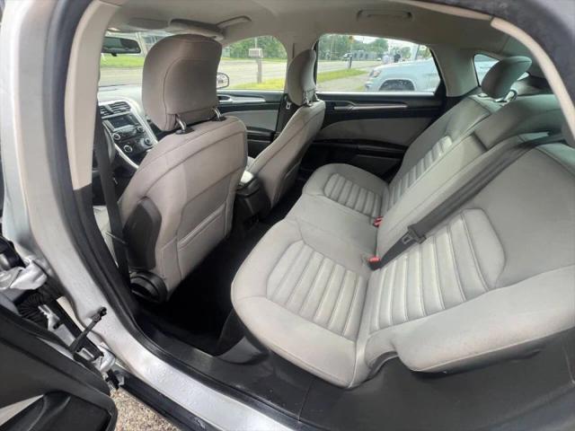 2014 Ford Fusion S