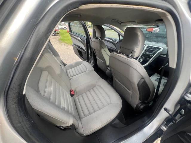 2014 Ford Fusion S