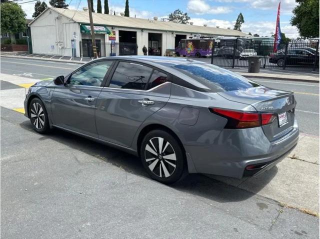 2021 Nissan Altima SV FWD