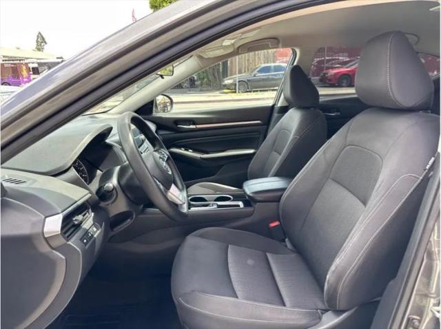 2021 Nissan Altima SV FWD