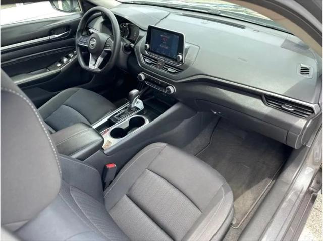 2021 Nissan Altima SV FWD