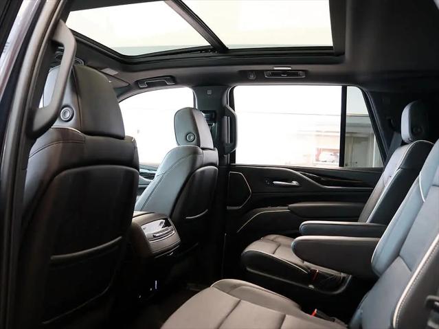 2023 Cadillac Escalade 4WD Sport