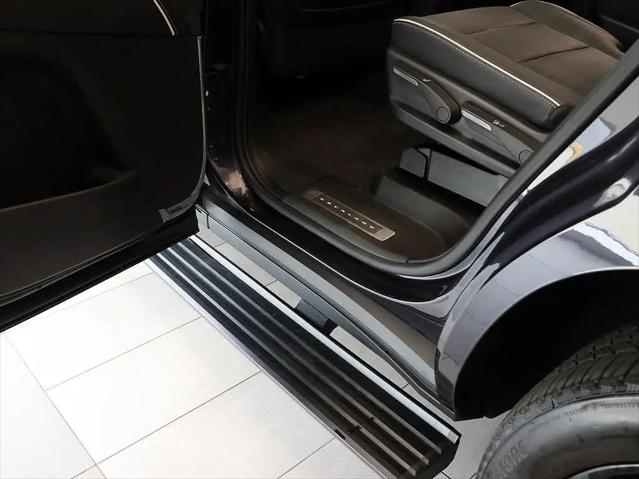 2023 Cadillac Escalade 4WD Sport