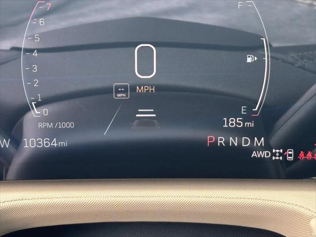 2024 Cadillac XT4 AWD Luxury
