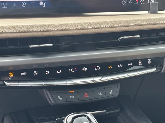 2024 Cadillac XT4 AWD Luxury