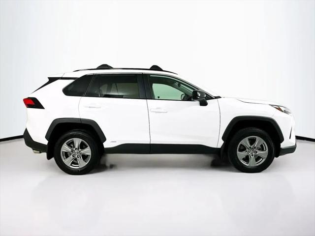 2024 Toyota RAV4 Hybrid LE