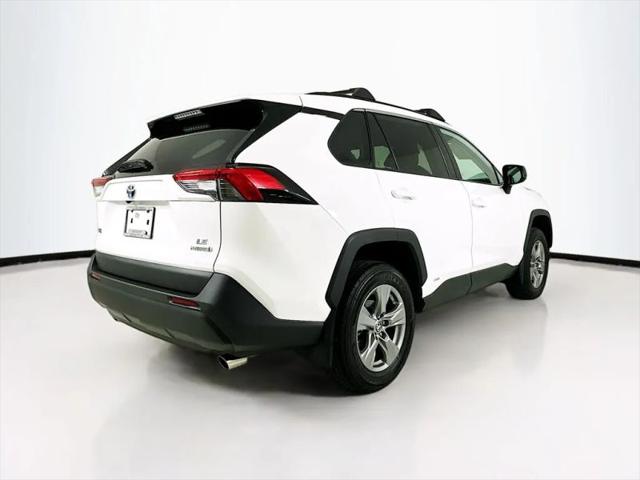 2024 Toyota RAV4 Hybrid LE