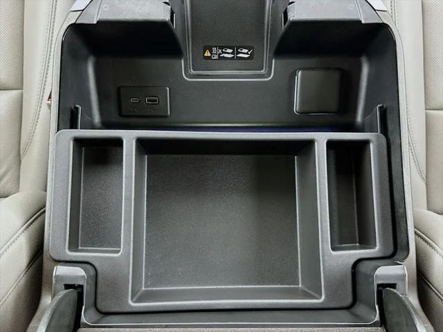 2024 GMC Sierra 1500 4WD Crew Cab Short Box SLT
