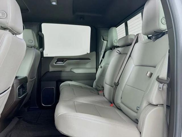 2024 GMC Sierra 1500 4WD Crew Cab Short Box SLT