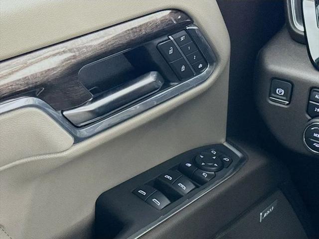 2025 Chevrolet Silverado 1500 4WD Crew Cab Short Bed LTZ