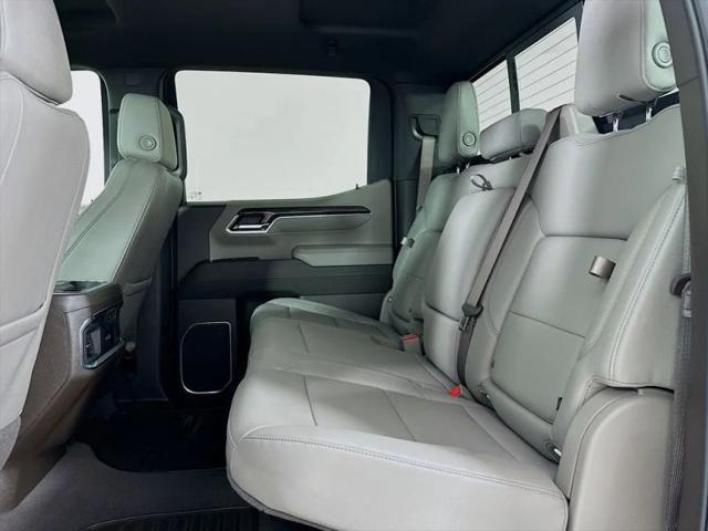 2025 Chevrolet Silverado 1500 4WD Crew Cab Short Bed LTZ