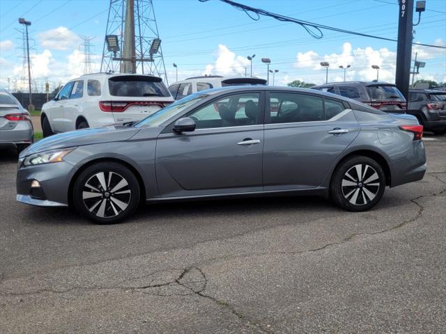 2022 Nissan Altima SV FWD