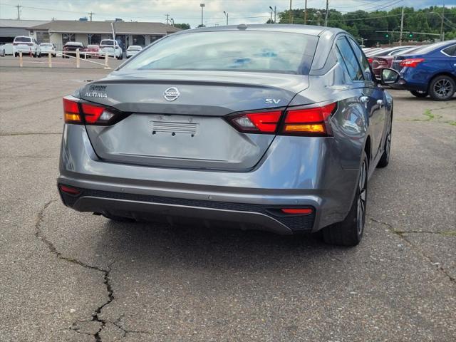 2022 Nissan Altima SV FWD