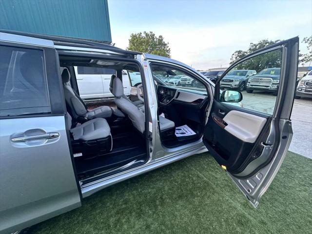 2018 Toyota Sienna Limited 7 Passenger