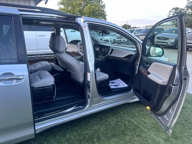2018 Toyota Sienna Limited 7 Passenger