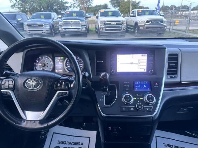2018 Toyota Sienna Limited 7 Passenger