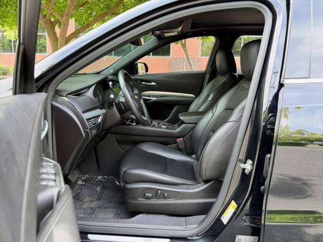 2019 Cadillac XT4 Premium Luxury
