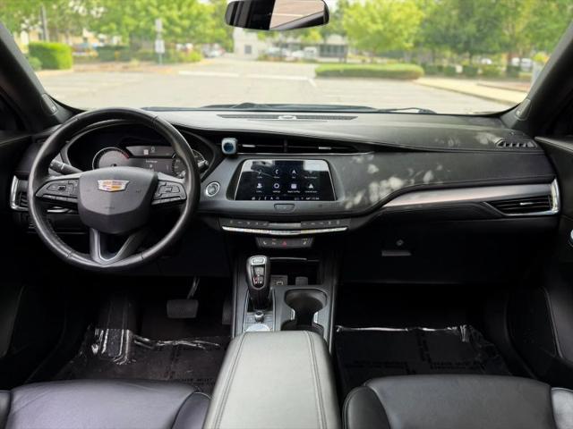 2019 Cadillac XT4 Premium Luxury