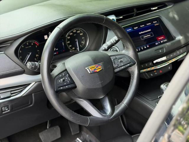 2019 Cadillac XT4 Premium Luxury