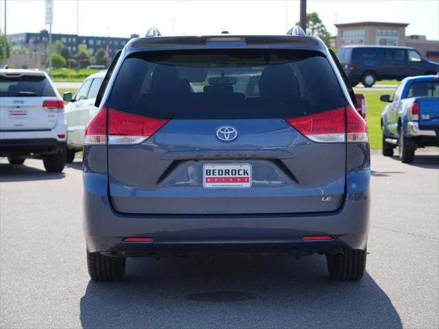 2014 Toyota Sienna LE