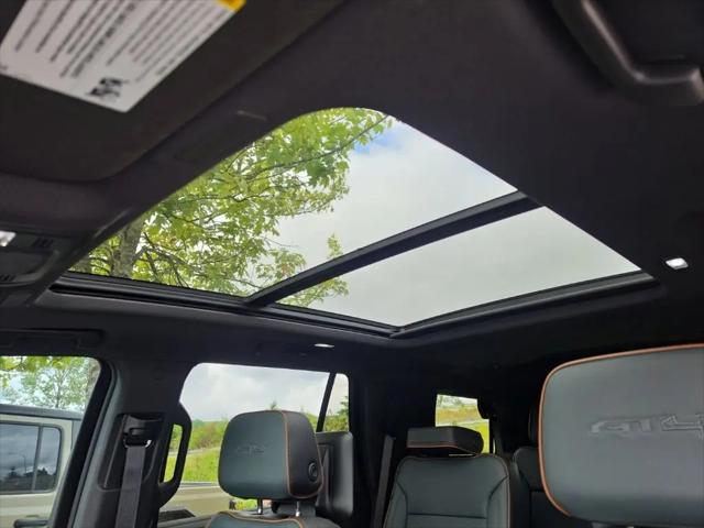 2025 GMC Yukon AT4 4WD