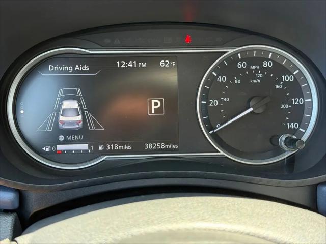 2024 Nissan Versa 1.6 SV